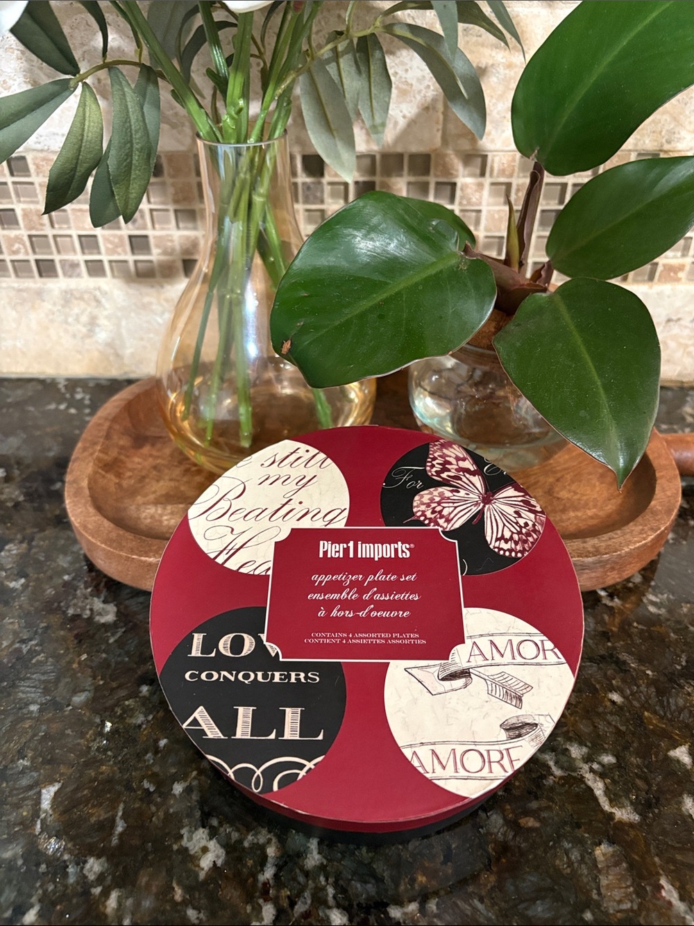 NWT Pier 1 Love Sentiment Red, Black & White 6" Appetizer Plates